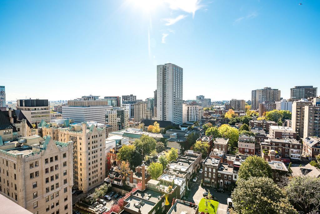 Luxurious Two Bedroom Condo Downtown Montreal Exterior photo